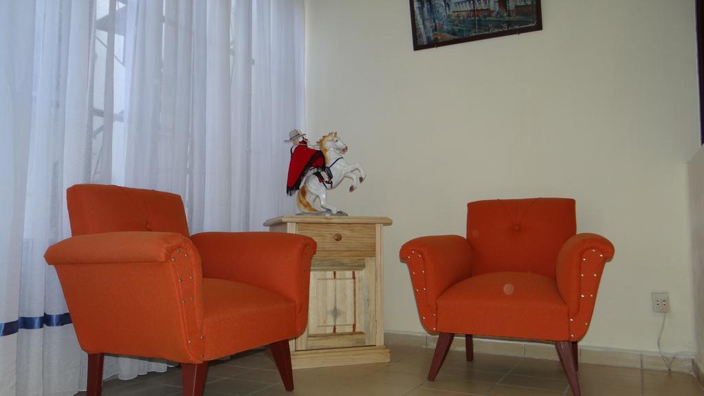 Casa De Huespedes Isabella Hotel Sucre Ngoại thất bức ảnh
